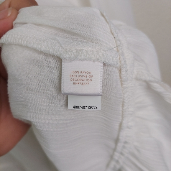 Embroidered White Blouse - Picture 8 of 11